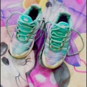 Nikes shoes